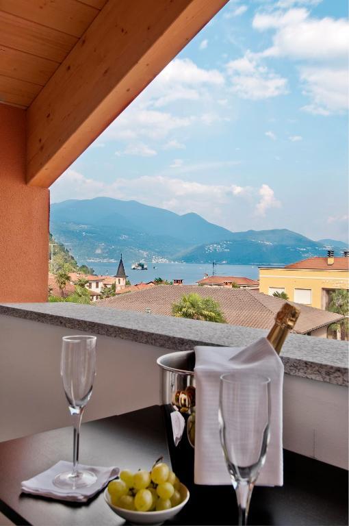 Helianthus Residence Cannero Riviera Quarto foto