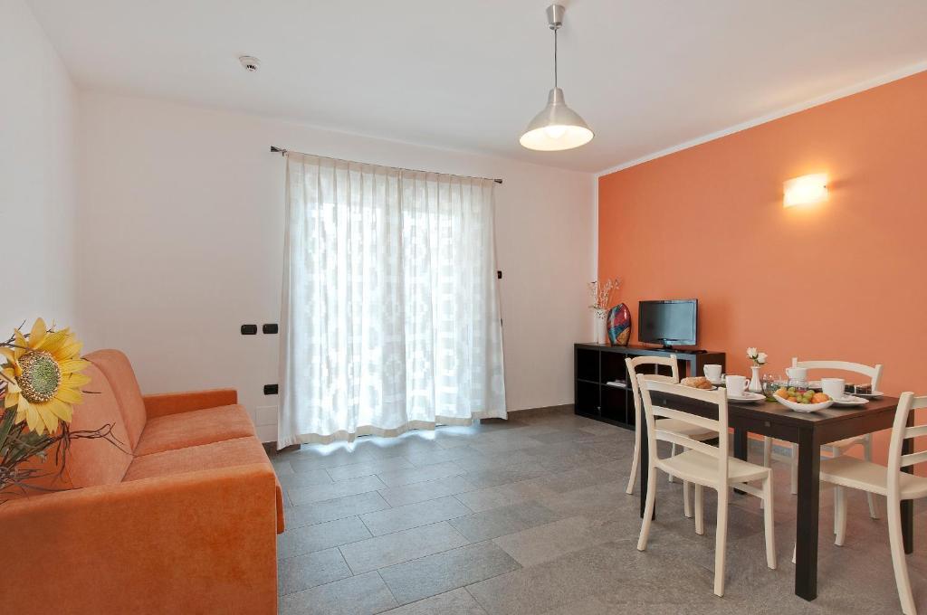 Helianthus Residence Cannero Riviera Quarto foto