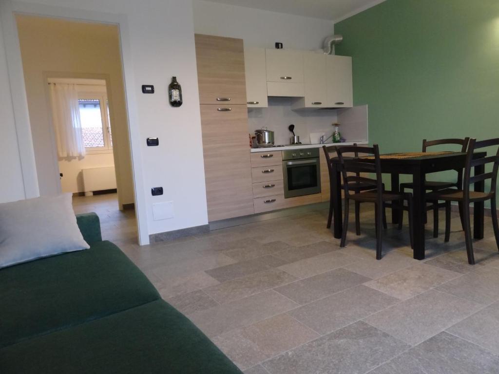 Helianthus Residence Cannero Riviera Quarto foto